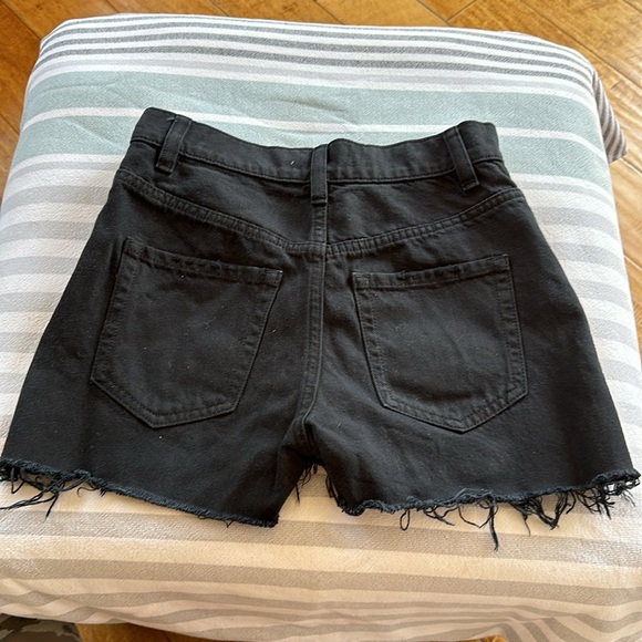 Pac Sun Black Jean Shorts - Picture 3 of 3